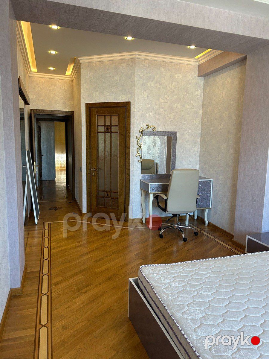 Satılır 3 otaqlı yeni tikili 135 m² — Mənzil, Bakı (5)