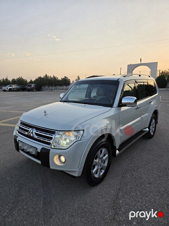 Mitsubishi Pajero, 3.5 L, 2010 il, 192 000 km — Avtomobillər, Bakı (5)