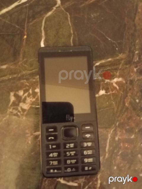 Fly 2040, 16 GB, rəng - Qara, Düyməli — Xırdalan