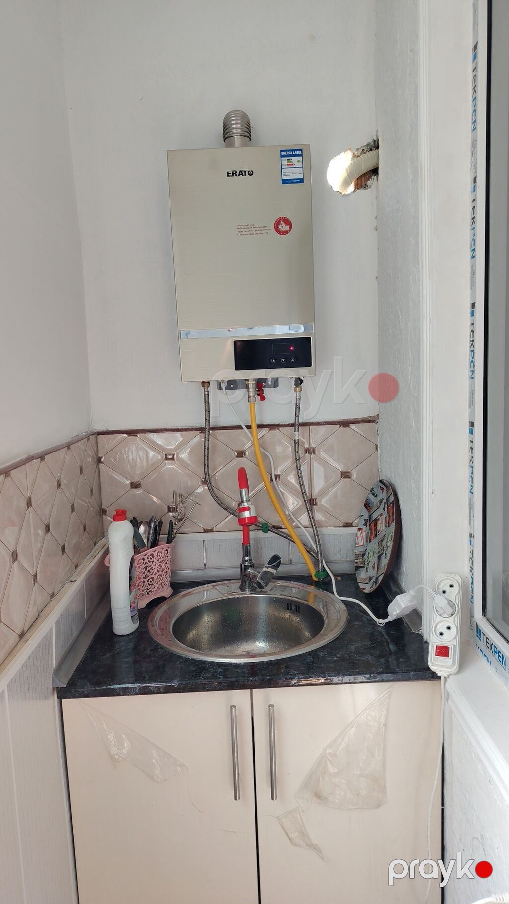 Geniş və işıqlı otaq kirayə üçün təqdim olunur. Xüsusiyyətlər: - 1 — Mənzil, Mingəçevir (6)