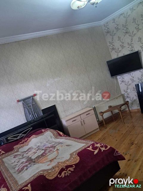 Qaraçuxur qes. həyət evi kirayə verilir — Bakı