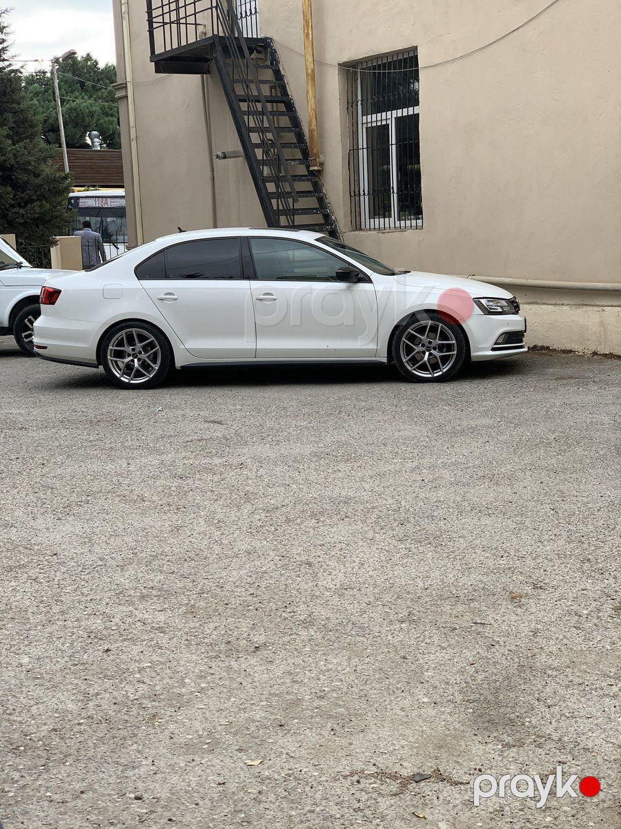 Volkswagen diski R18 — Ehtiyat hissələri və aksesuarlar, Bakı