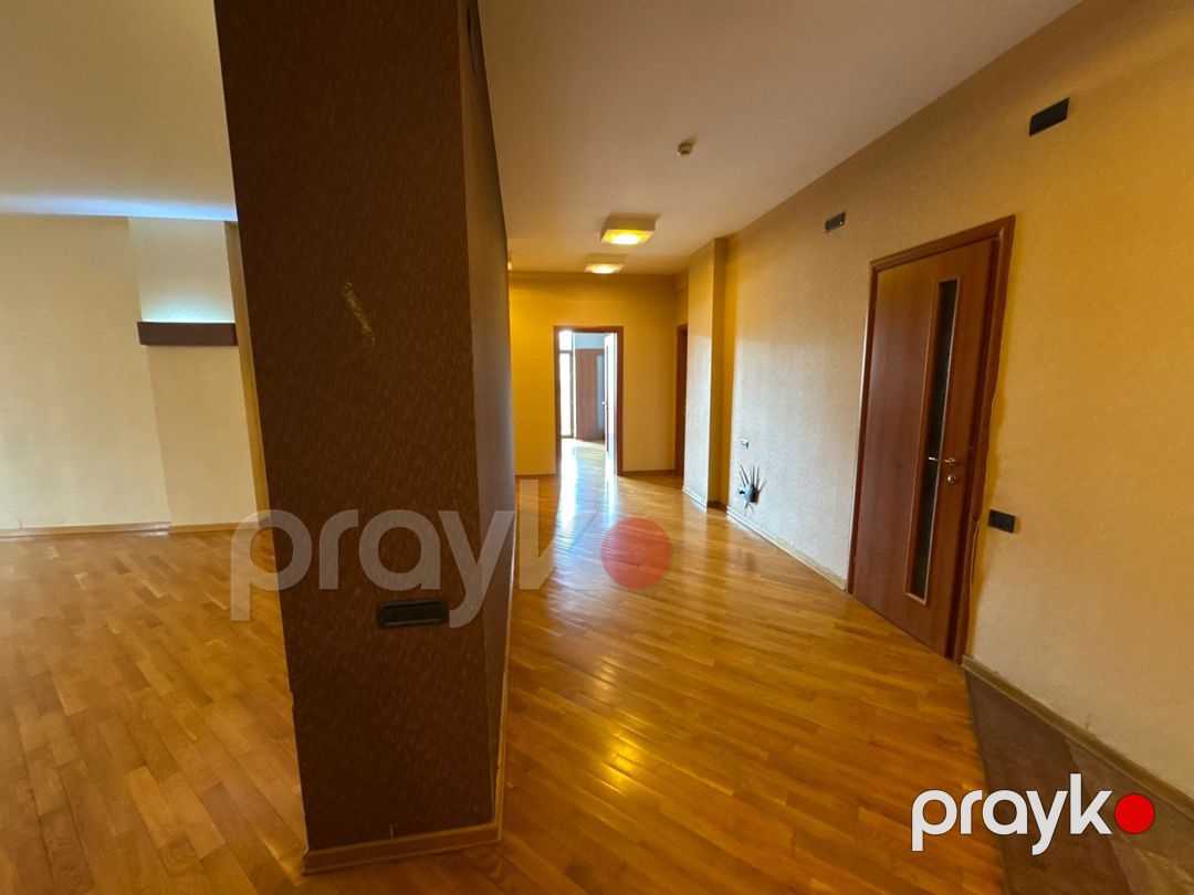 Satılır 4 otaqlı yeni tikili 230 m² — Mənzil, Bakı (10)