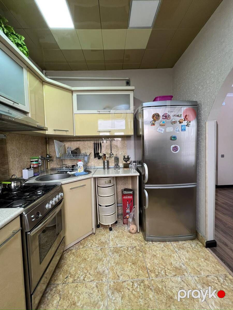 Satılır 4 otaqlı köhnə tikili 100 m² — Mənzil, Bakı (7)