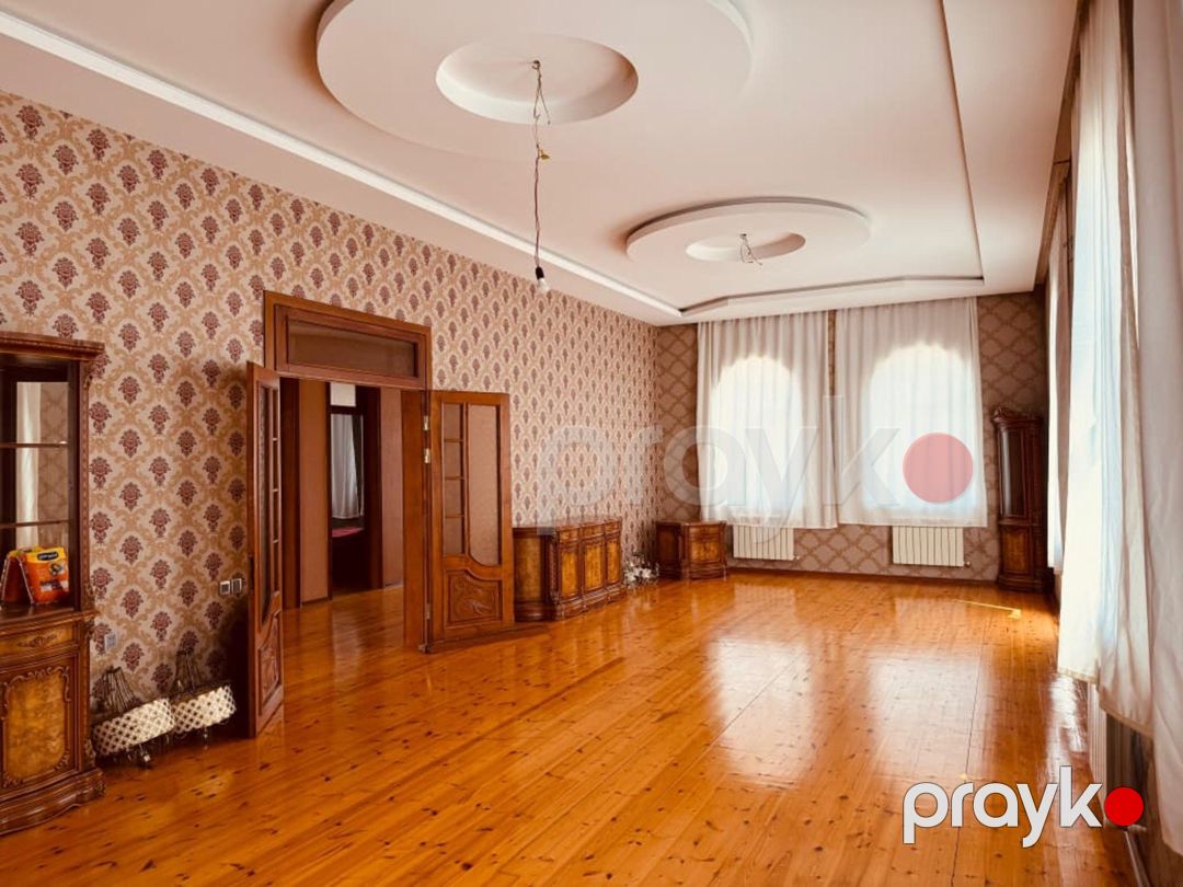 Satılır 6 otaqlı həyət evi/bağ evi 250 m² — Ev, villa, Bakı (6)