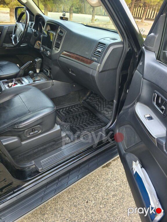 Mitsubishi Pajero, 3.8 L, 2014 il, 221 000 km — Avtomobillər, Bakı (10)