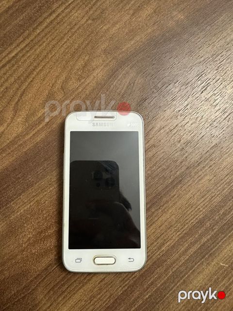 Samsung Galaxy Young 2 White 4GB — Sumqayıt