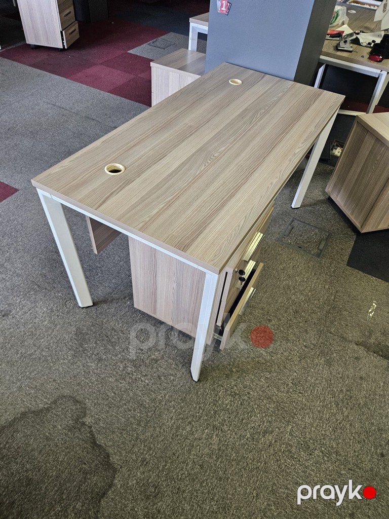 Ofis masası və tumbası — Mebel, Bakı (5)