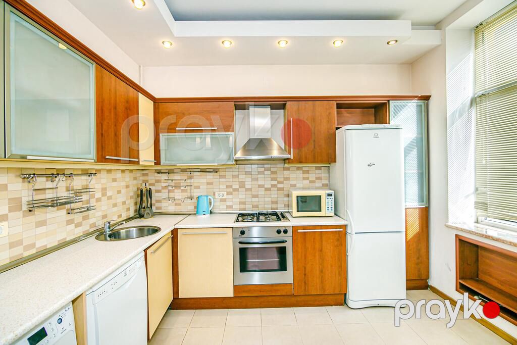 İcarəyə verilir 2 otaqlı köhnə tikili 120 m² — Mənzil, Bakı (6)