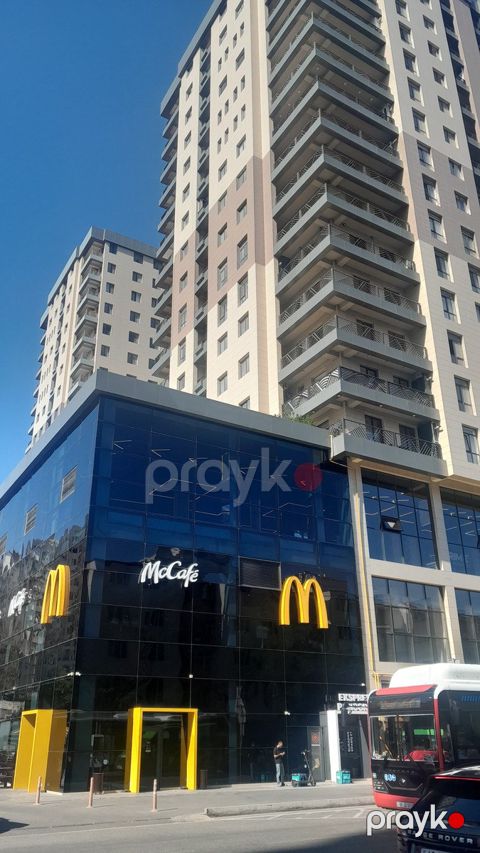 Satılır 3 otaqlı yeni tikili 156 m² — Bakı