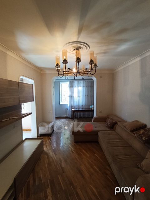 Satılır 2 otaqlı köhnə tikili 55 m² — Bakı