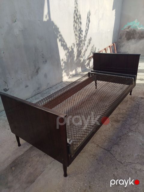 Kravat satılır əla vəziyyətdə sinigi cızığı qırığı yoxdu ölçüləri — Digah