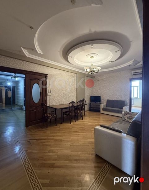 Satılır 3 otaqlı yeni tikili 90 m² — Bakı