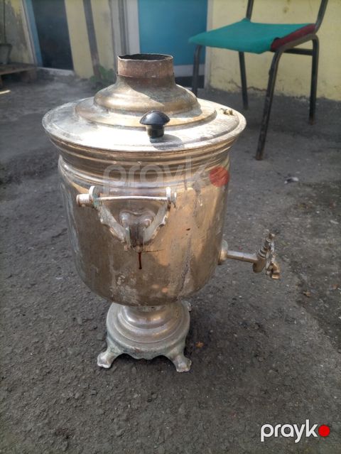 Klassik kömür/odunla işləyən samovar - Material: metal korpus, bürünc — Bakı