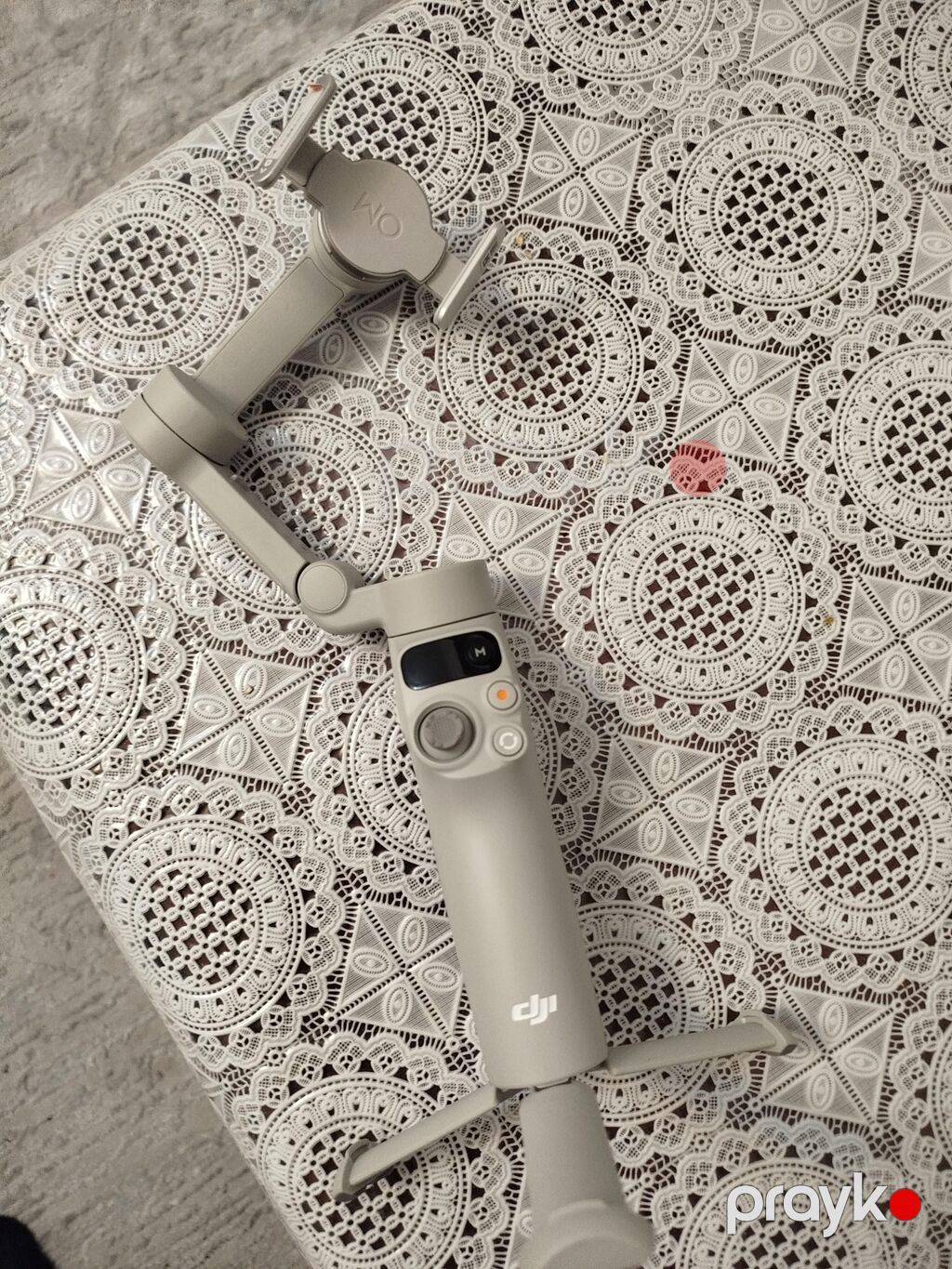 DJI OM seriyalı smartfon stabilizatoru (gimbal) Xüsusiyyətlər: - 3 — Tripod, steadicam, video işıq, Novxanı (3)