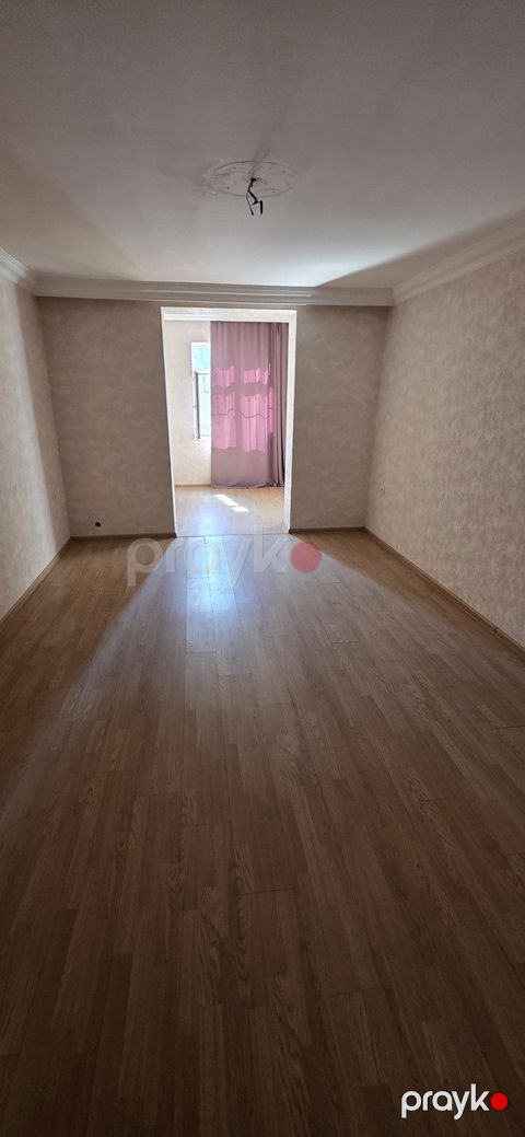 İcarəyə verilir 3 otaqlı köhnə tikili 80 m² — Bakı