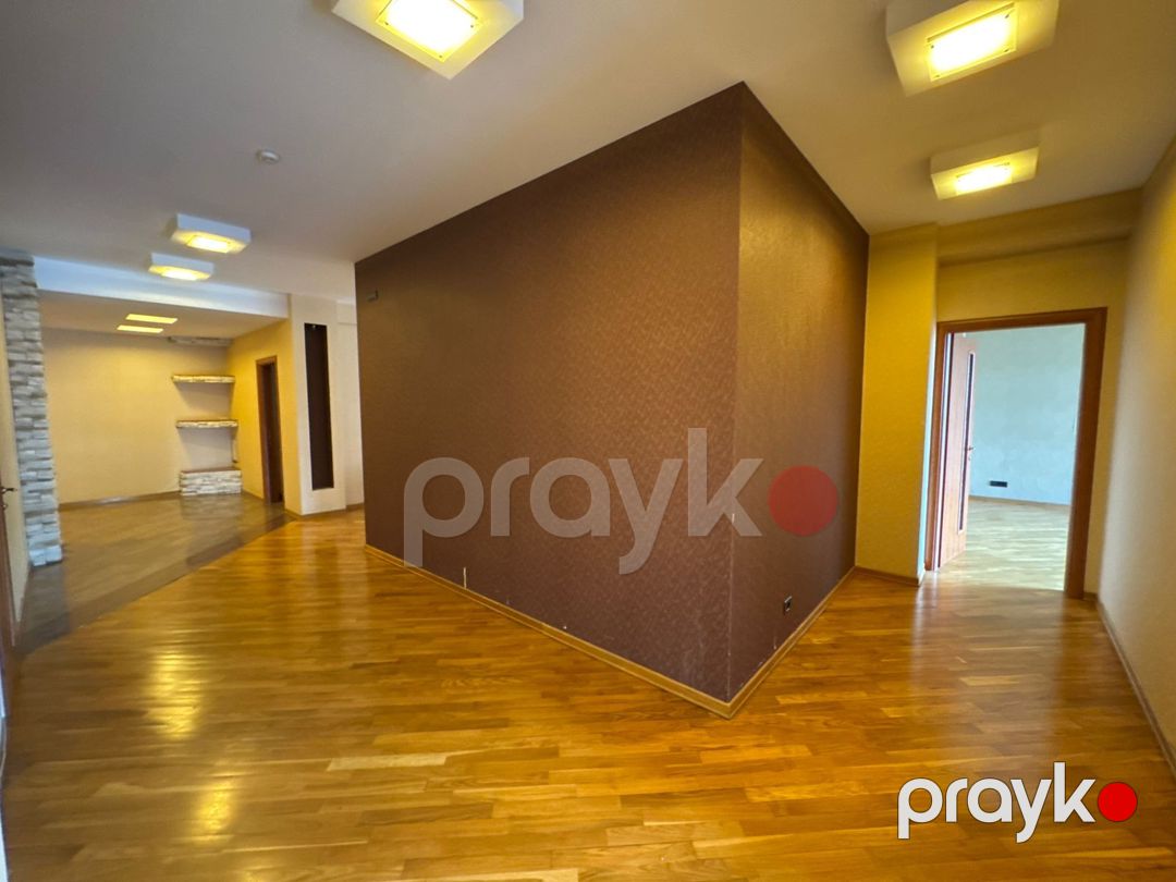 Satılır 4 otaqlı yeni tikili 230 m² — Mənzil, Bakı (12)