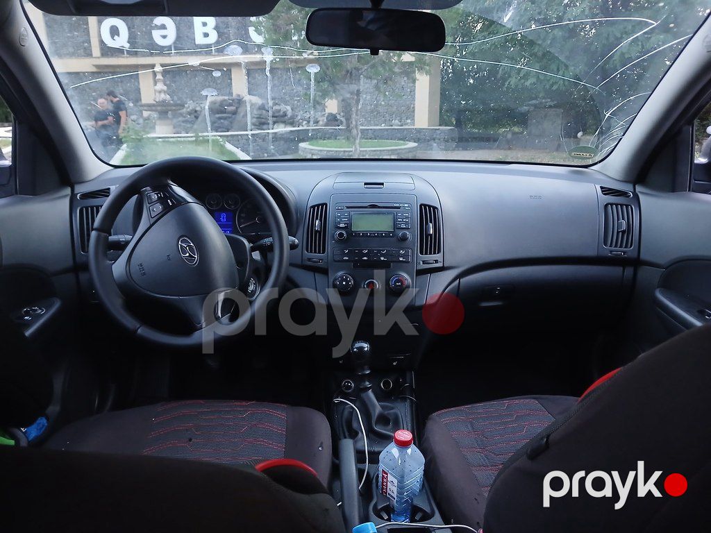 Hyundai i30, 1.6 L, 2008 il, 300 000 km — Avtomobillər, Qəbələ (2)