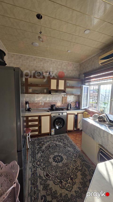 Satılır 3 otaqlı köhnə tikili 78 m² — Bakı
