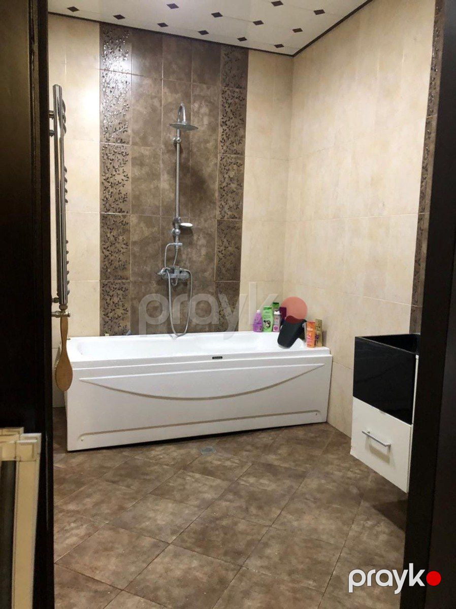 İcarəyə verilir 3 otaqlı yeni tikili 140 m² — Mənzil, Bakı (5)