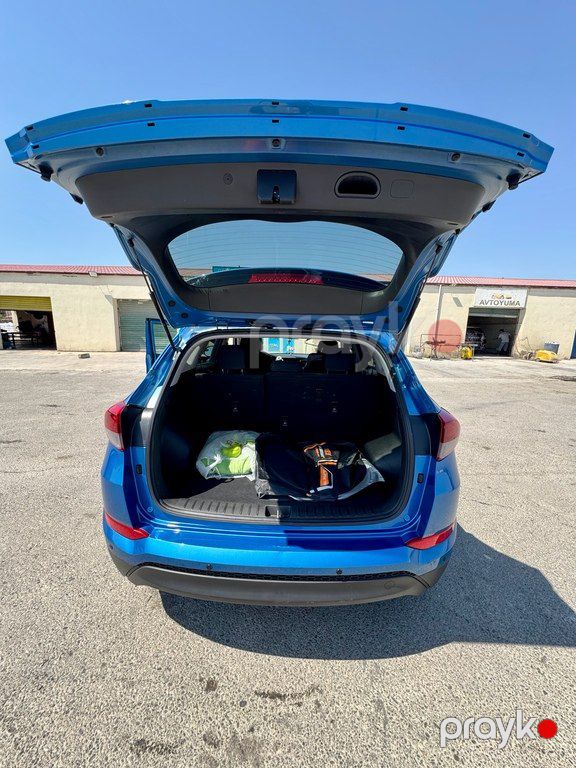 Hyundai Tucson, 2.0 L, 2017 il, 125 000 km — Avtomobillər, Bakı (9)