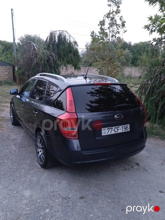 Kia Ceed SW, 1.6 L, 2010 il, 283 500 km — Avtomobillər, Bakı (2)