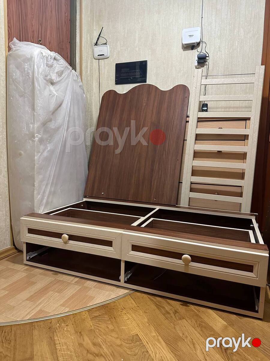 Beşik — Mebel, Bakı (2)