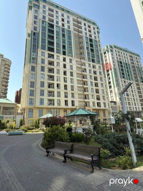 Satılır 3 otaqlı yeni tikili 134 m² — Bakı