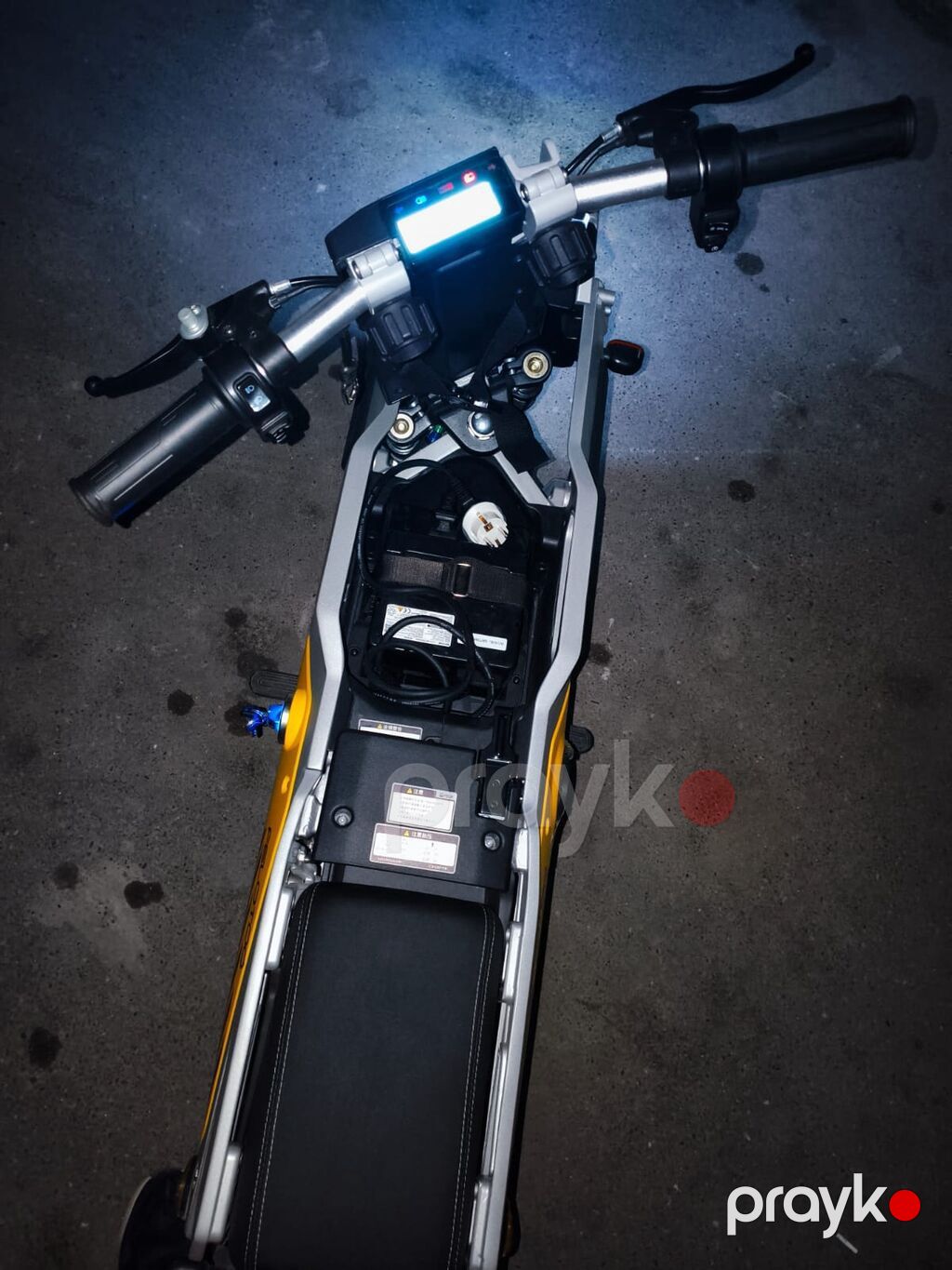 Elektrik mini-motosiklet / skuter Xüsusiyyətlər: - Kompakt, şəhər — Mopedlər və skuterlər, Bakı (2)