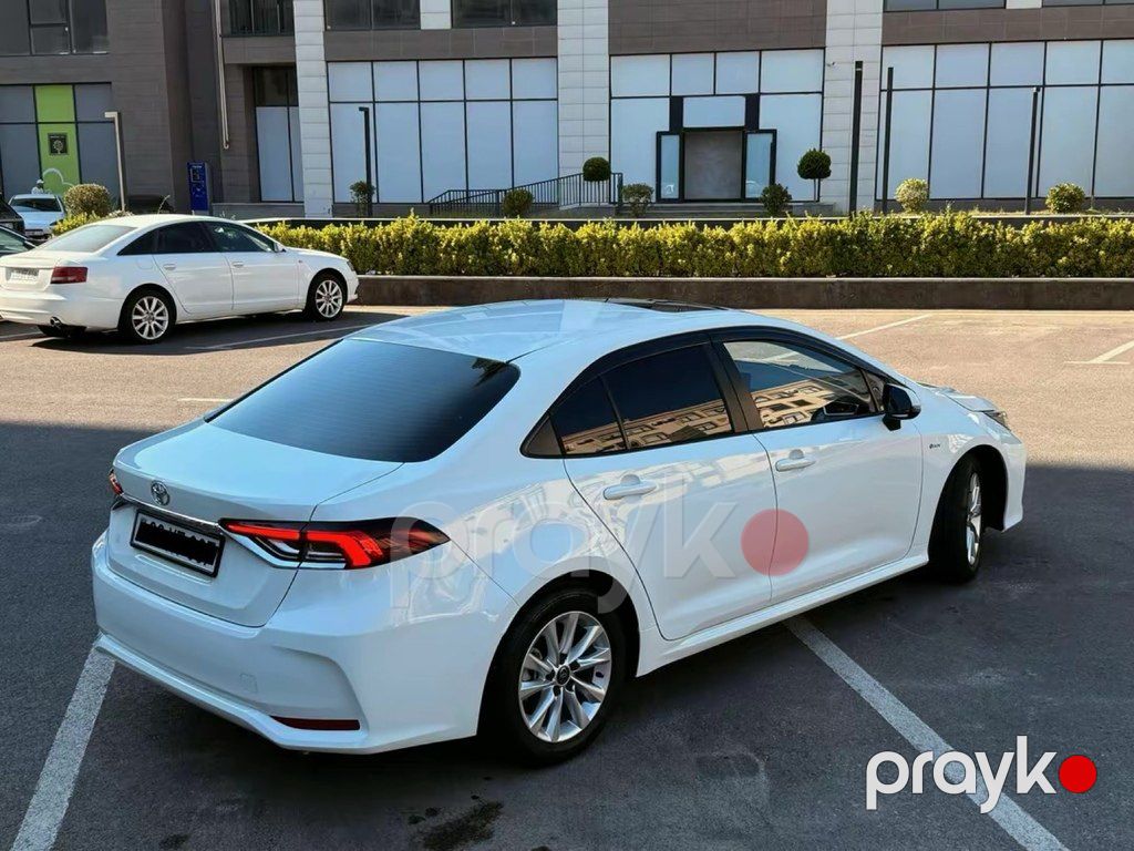 Toyota Corolla, 1.8 L, 0.85 kWh, 2025 il, 24 000 km — Avtomobillər, Bakı (5)