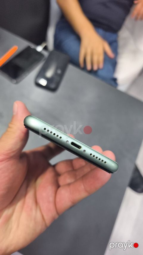 Apple iPhone 11 Green 128GB/4GB — Bakı