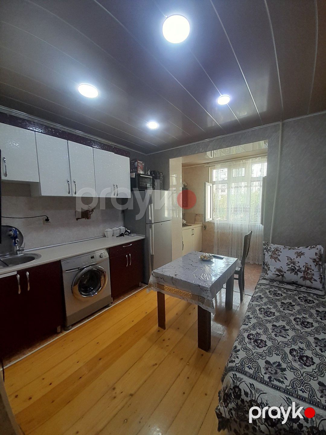Satılır 3 otaqlı köhnə tikili 72 m² — Mənzil, Bakı