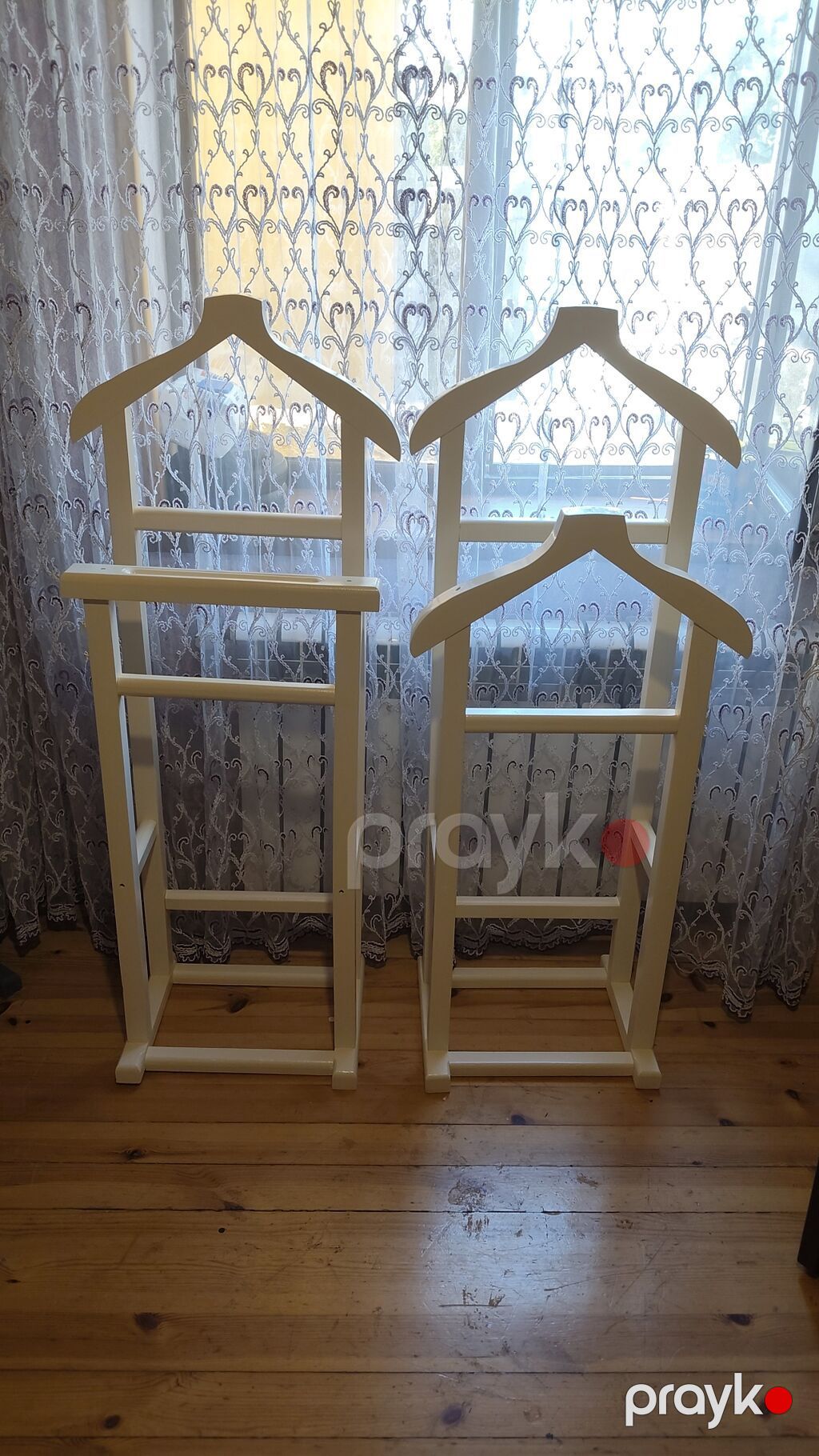 Taxta geyim dayağı – klassik “valet stand” - Material: möhkəm ağac — Asılacaqlar, Digah (2)