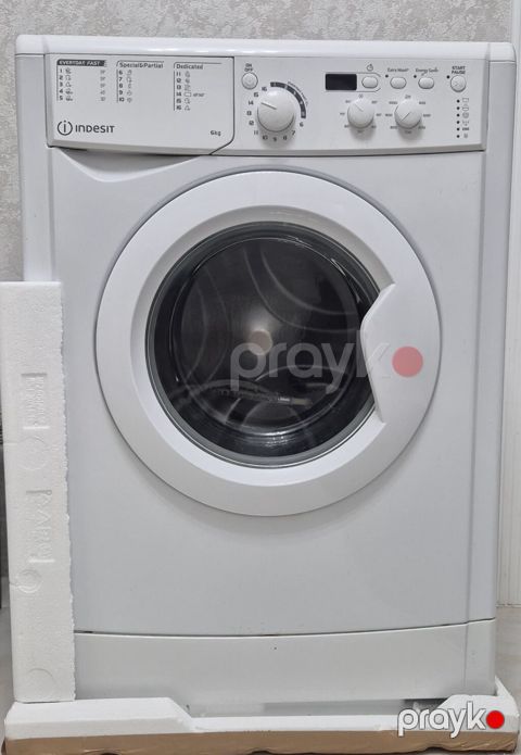 Indesit önyükləməli paltaryuyan maşın - Yük həcmi: 6 kq - İdarəetmə