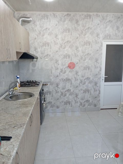İcarəyə verilir 2 otaqlı köhnə tikili 57 m² — Bakı