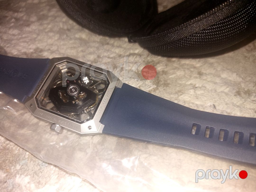 Bell&Ross qol saatı — Şəxsi əşyalar, Bakı (5)