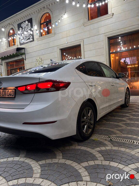 Hyundai Elantra, 2.0 L, 2017 il, 141 210 km — Avtomobillər, Bakı (7)