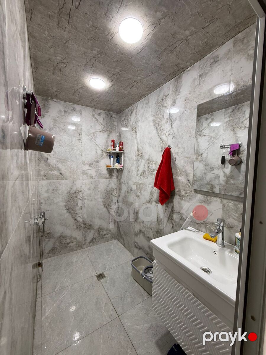 Satılır 4 otaqlı köhnə tikili 110 m² — Mənzil, Bakı (10)