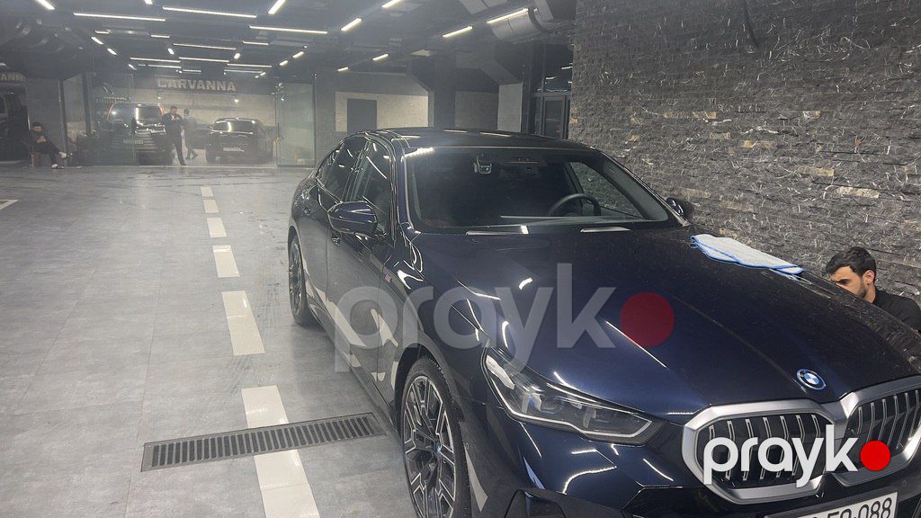 BMW 530e, 2.0 L, 19.4 kWh, 2024 il, 26 000 km — Avtomobillər, Bakı (9)