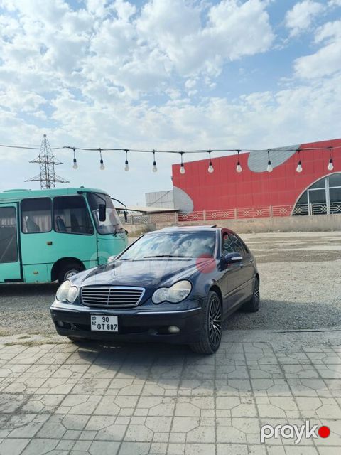 Mercedes C 240, 2.6 L, 2001 il, 325 000 km — Gəncə