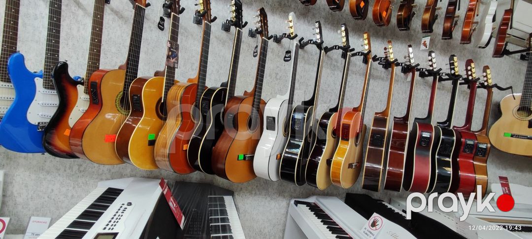 Klassik gitaralar — Musiqiə alətləri, Bakı (4)