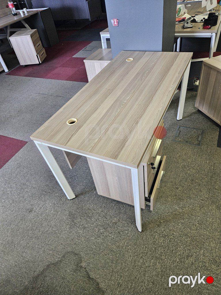 Ofis masası və tumbası — Mebel, Bakı (3)