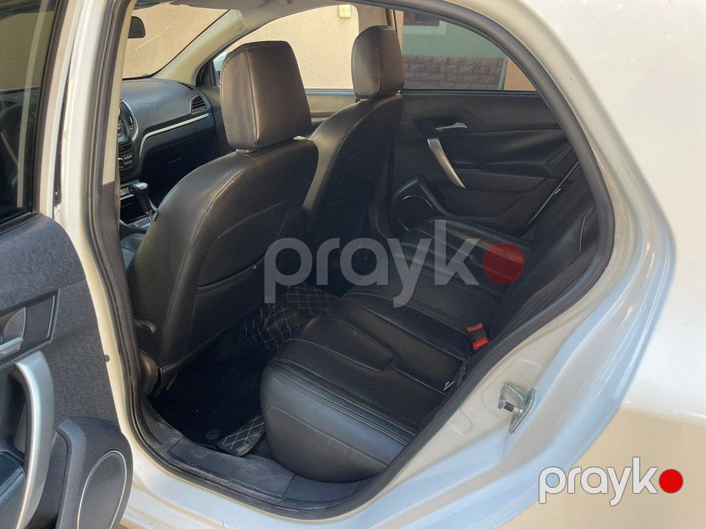 MG 5, 1.5 L, 2013 il, 173 000 km — Avtomobillər, Bakı (9)