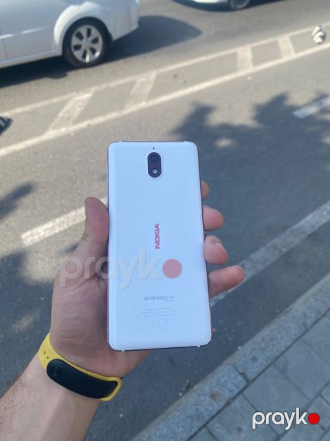 Nokia 3.1 White/Iron 16GB/2GB — Bakı