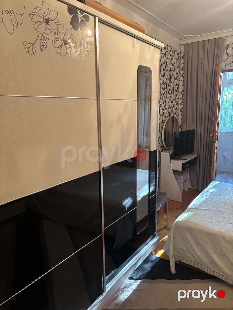 Satılır 2 otaqlı köhnə tikili 48 m² — Mənzil, Bakı