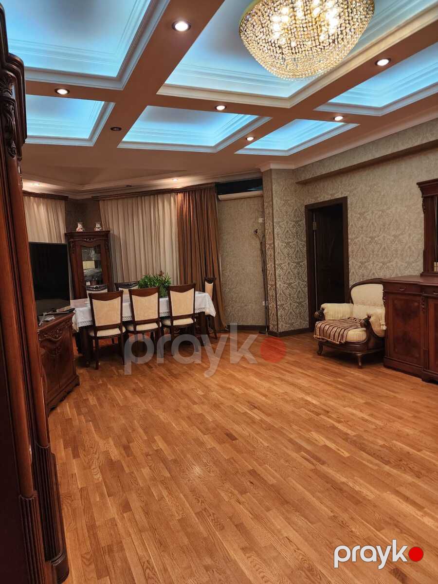 İcarəyə verilir 6 otaqlı köhnə tikili 180 m² — Mənzil, Bakı (10)