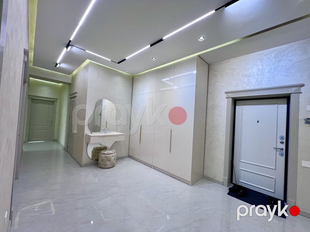 Satılır 4 otaqlı yeni tikili 180 m² — Mənzil, Bakı (8)