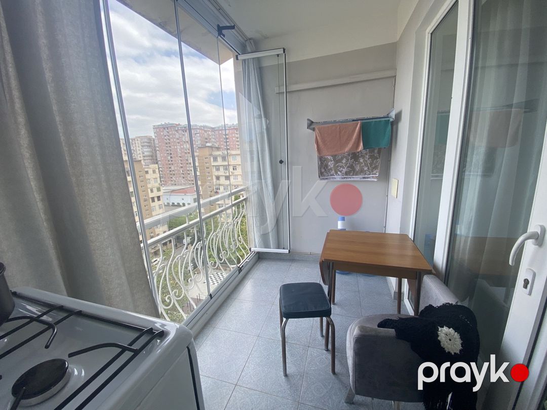 Satılır 4 otaqlı köhnə tikili 100 m² — Mənzil, Bakı (3)