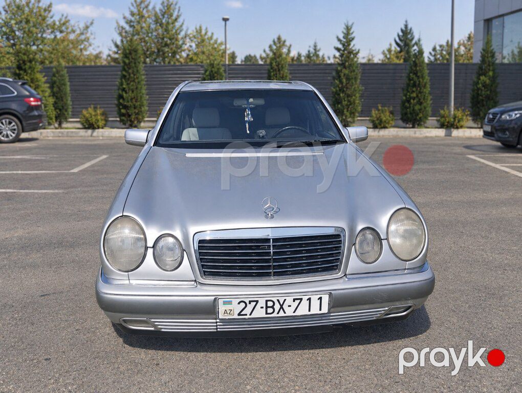 Mercedes E 230, 2.3 L, 1996 il, 260 313 km — Avtomobillər, Şabran