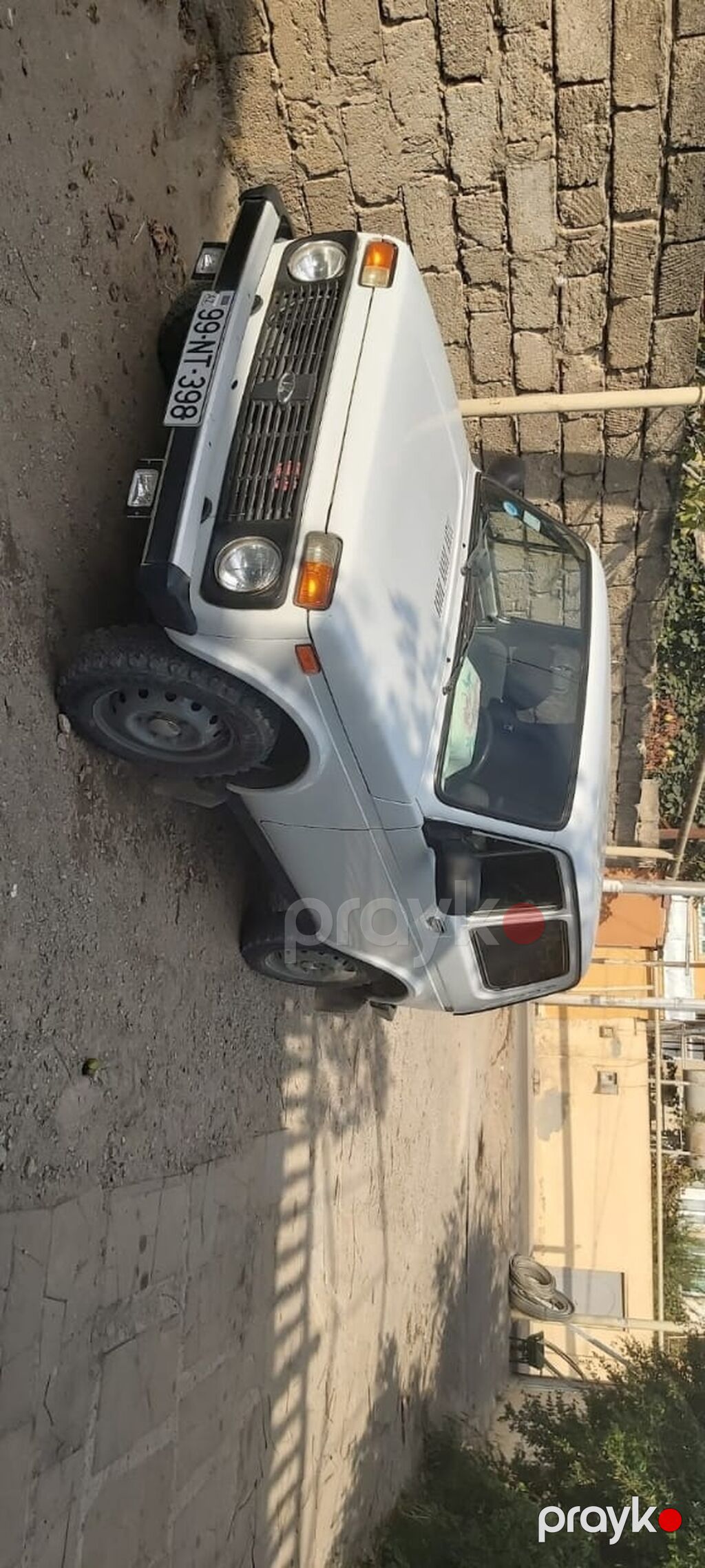 Lada Niva 4x4 (ağ rəng, 3 qapı, kuzov “hatchback/SUV” tipli) — Avtomobillər, Bakı (2)